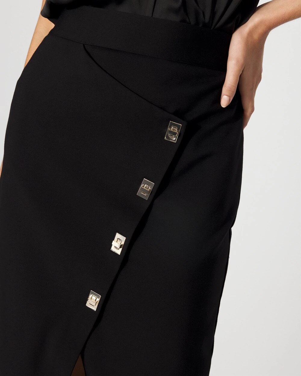 WHBM_Aysm20Turnlock20Pencil20Midi_570397438_BLK000001_OF_ALT203.jpeg