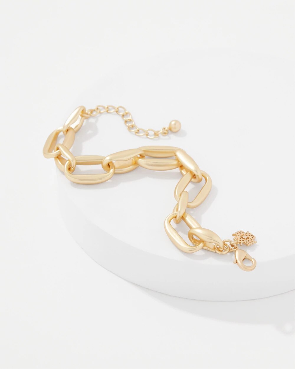 WHBM_BR20Matte20Gld20Pillowy20Link_570403471_TAN000932_TT_ALT202.jpeg