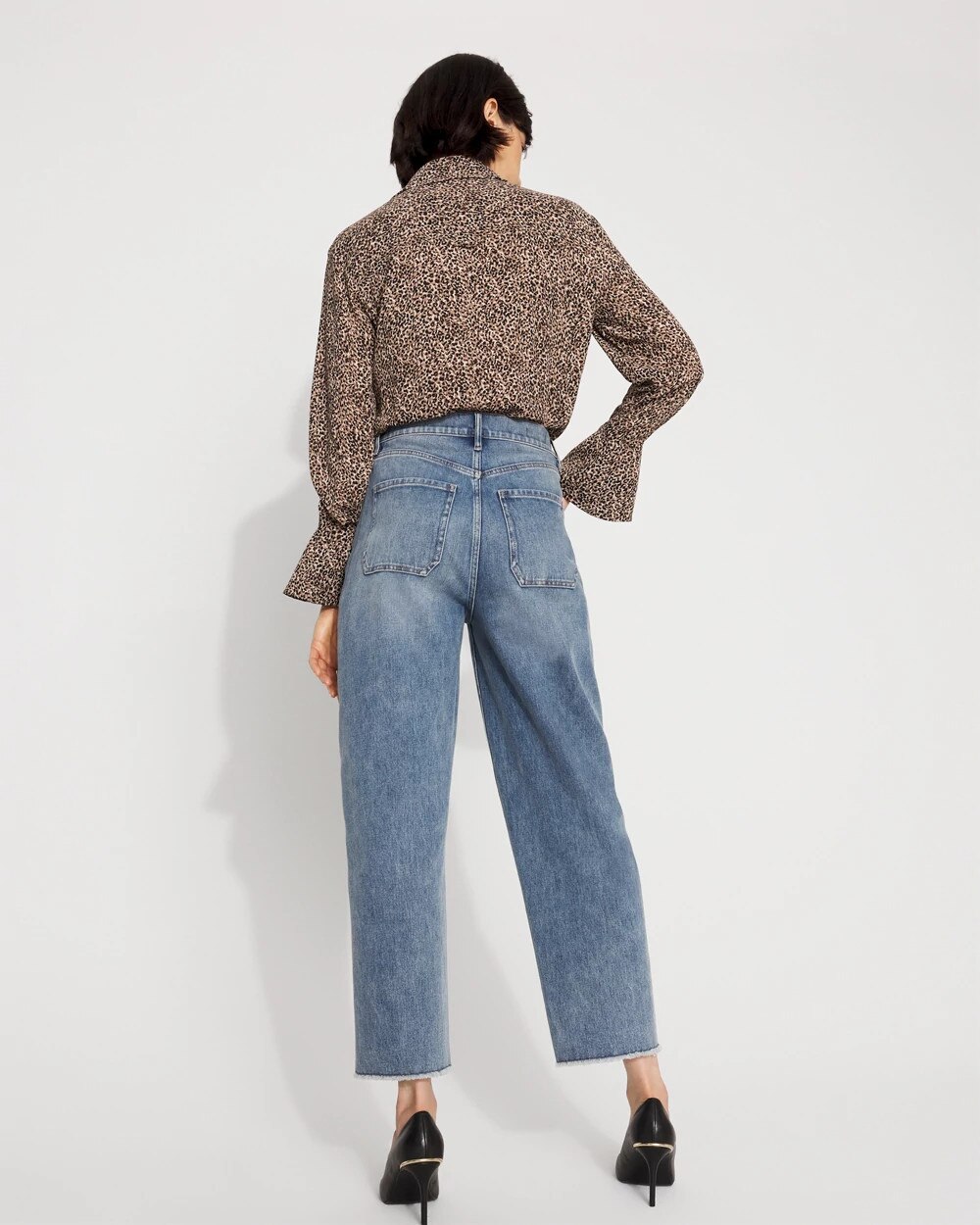 WHBM_Barrel20520Pocket_570393363_BLU007015_OF_ALT201.jpeg