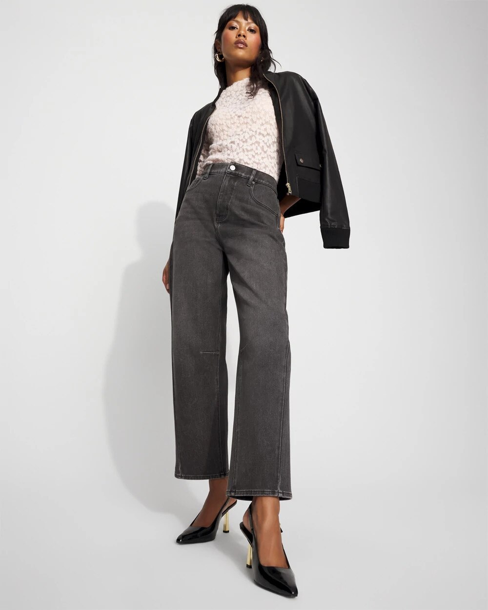 WHBM_Barrel20520Pocket_570396952_GRY007049_OF_ALT203.jpeg