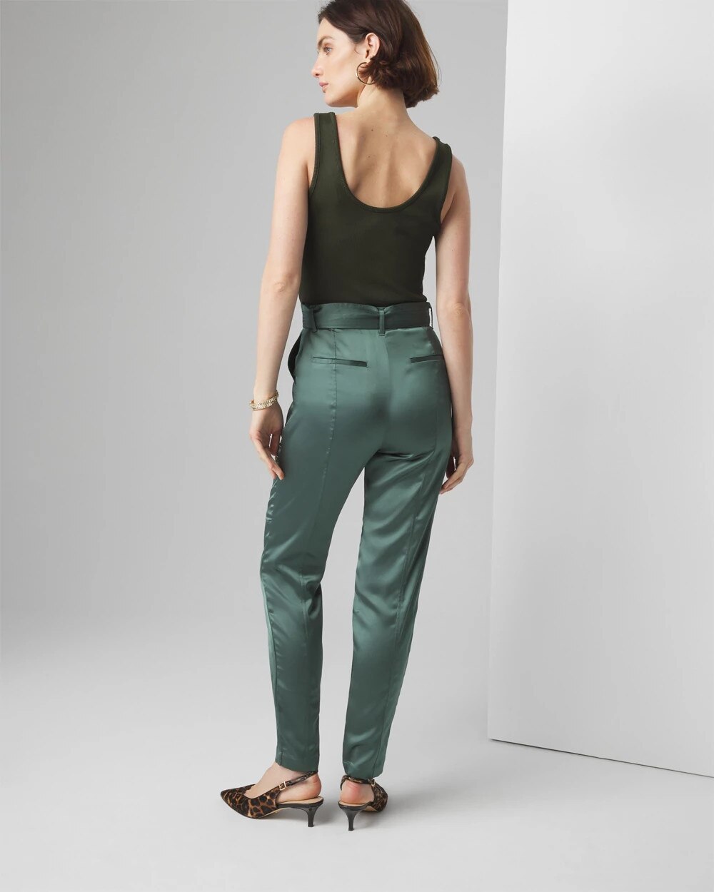 WHBM_Bltd20Tapered20Utility20Trsr_570363290_GRN005777_OF_ALT201.jpeg