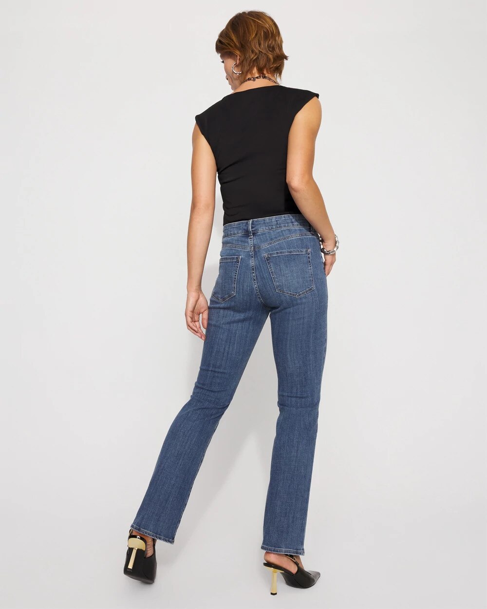 WHBM_Bootcut20520Pocket_570397296_BLU004564_OF_ALT201.jpeg