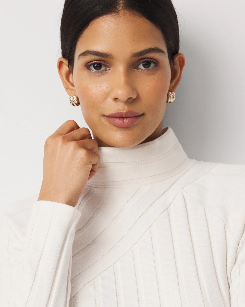 WHBM_Brushed20Rib20LS20Funnel20Nk_570403608_IVO000190_OF_ALT202.jpeg