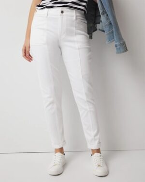 Curvy Mid-Rise Double Pocket Girlfriend Jean