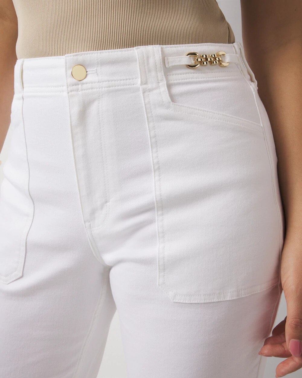 WHBM_CRVY20Nvlty20Chn20Wst20Trsr_570386414_WHT000100_OF_ALT202.jpeg