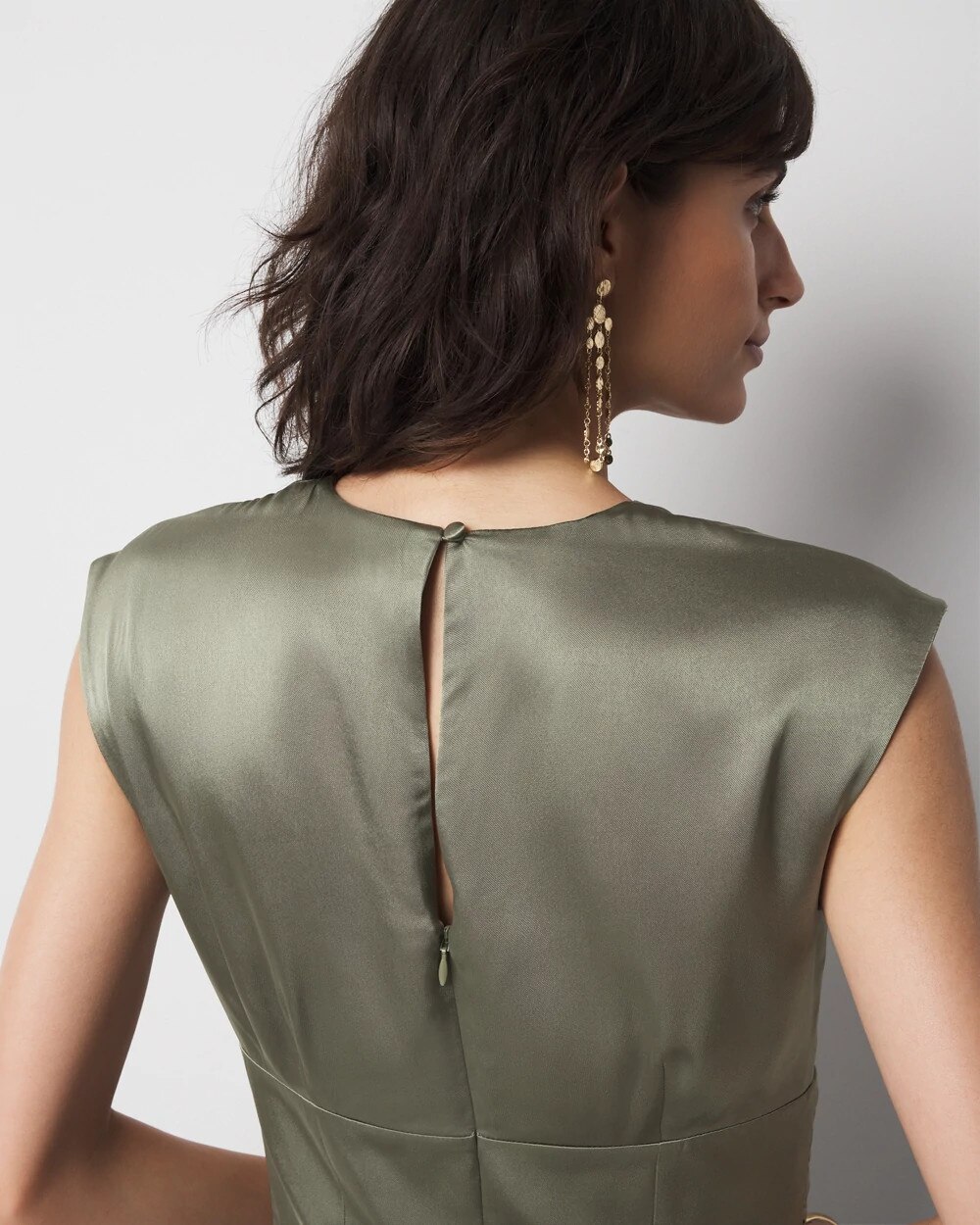 WHBM_CS20Flutter20Midi_570393840_GRN002887_OF_ALT202.jpeg
