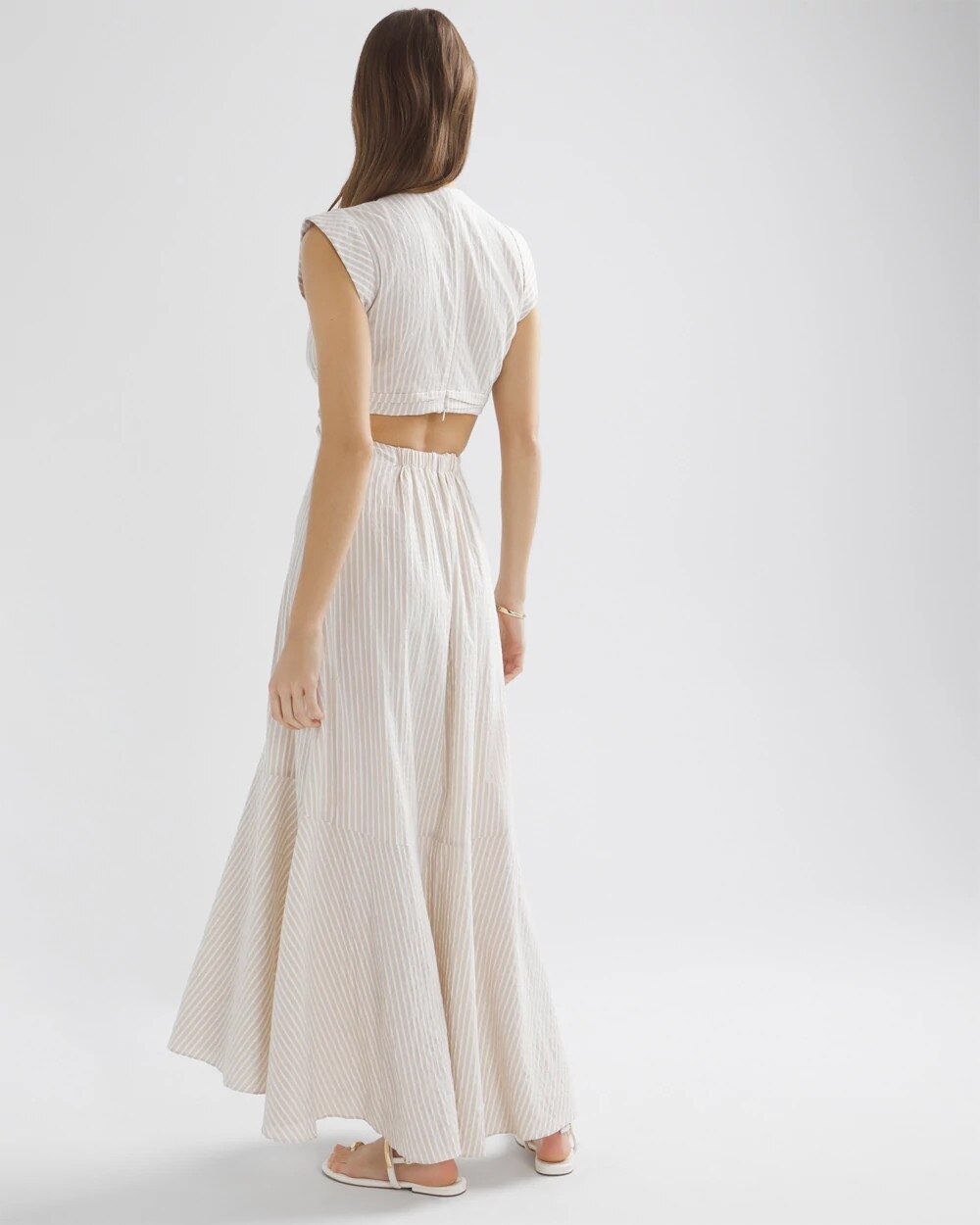 WHBM_CS20Vnk20Cutout20Midi_570368782_IVO006099_OF_ALT203.jpeg