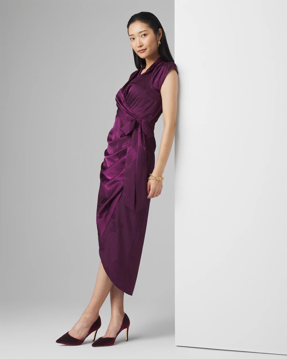 WHBM_CS20Wrap20Midi20Dress_570378572_PRP006353_OF_ALT201.jpeg