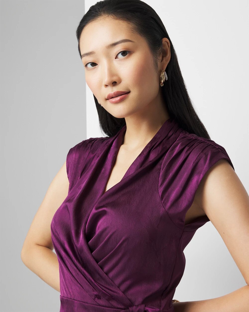 WHBM_CS20Wrap20Midi20Dress_570378572_PRP006353_OF_ALT202.jpeg