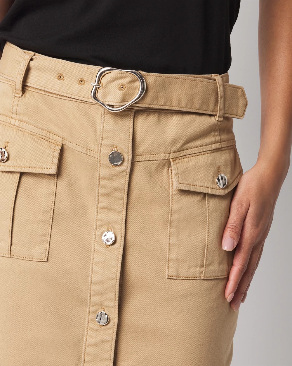 WHBM_Cargo20Pocket20Mini20Skirt_570388629_NEU006517_OF_ALT202-1.jpeg