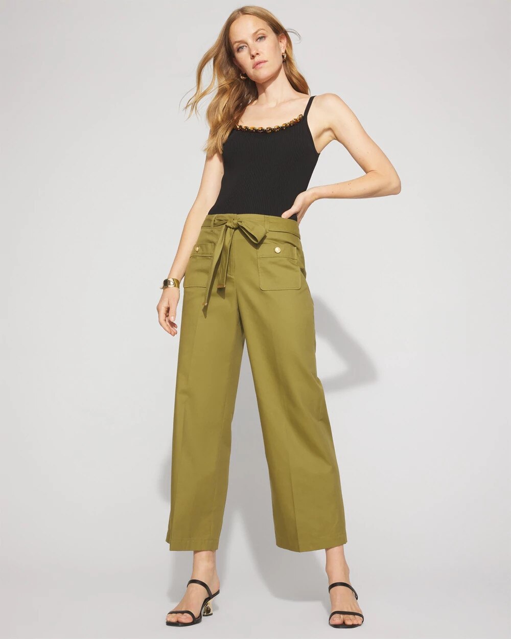 WHBM_Casual20Wide20Leg20Crop_570394043_GRN006845_OF_MAIN-3.jpeg