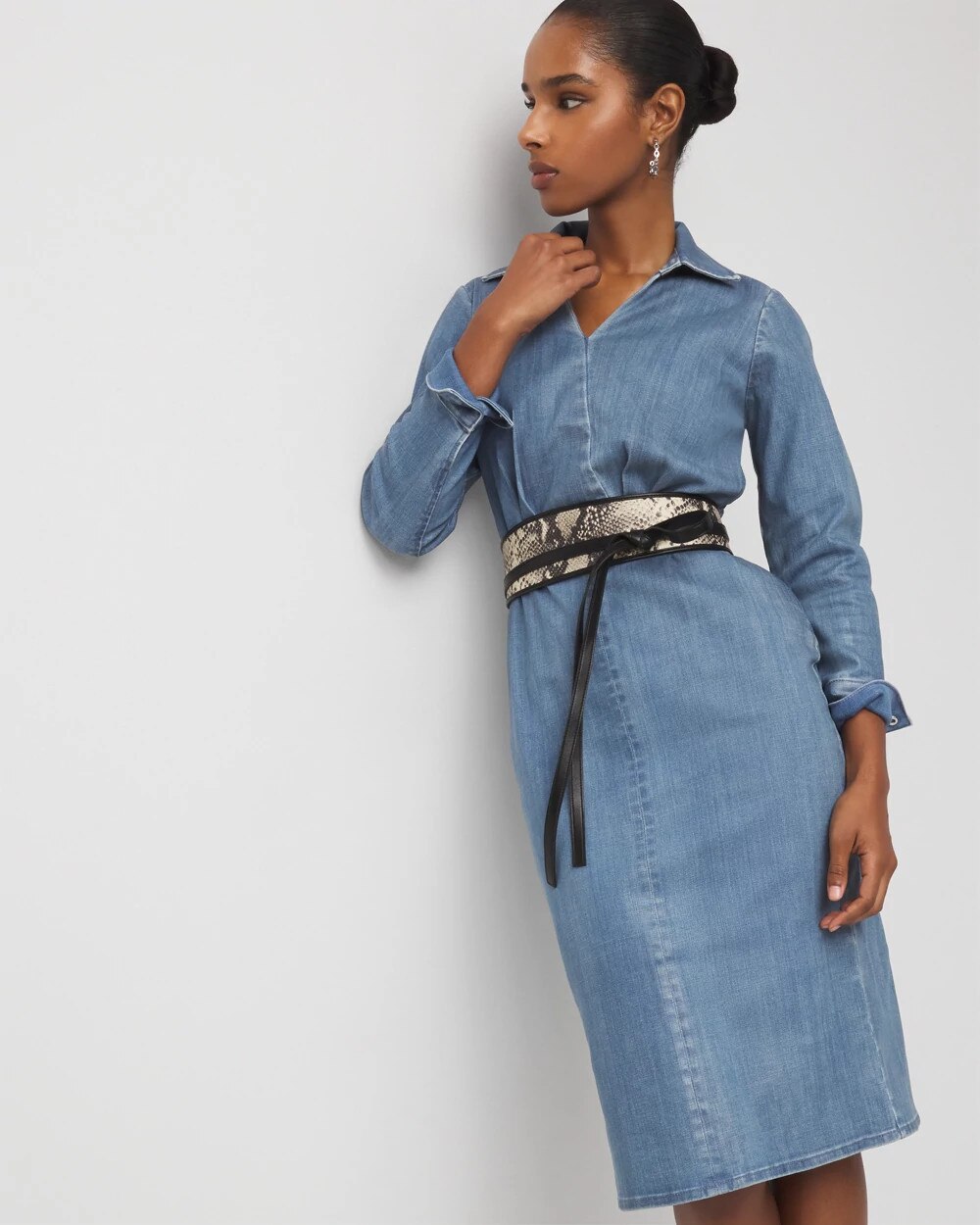 WHBM_Clear20Coated20Denim20Midi_570401961_BLU007254_OF_ALT201.jpeg