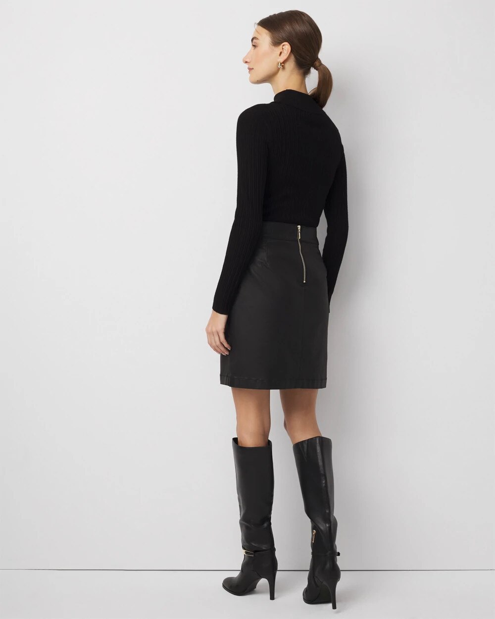 WHBM_Coated20Denim20Mini_570394722_BLK005629_OF_ALT201.jpeg