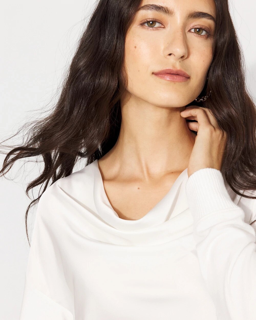 WHBM_Cowl20Nk20Mixed20Media20Snit_570400829_IVO000190_OF_ALT202.jpeg