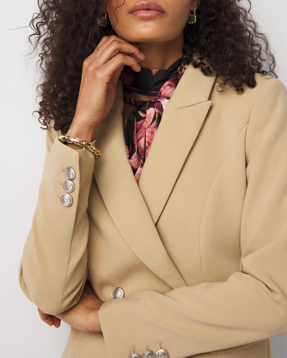 WHBM_Cropped20DB20Blazer_570405287_BRN007350_OF_ALT202.jpeg