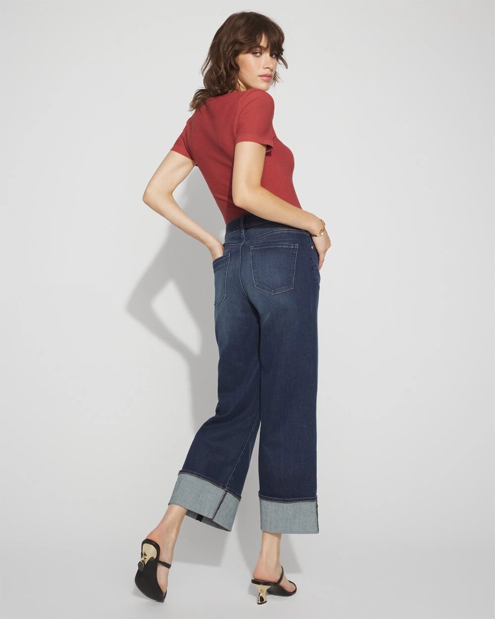 WHBM_Cuff20Wide20Leg20Crop_570396951_BLU003272_OF_ALT201.jpeg