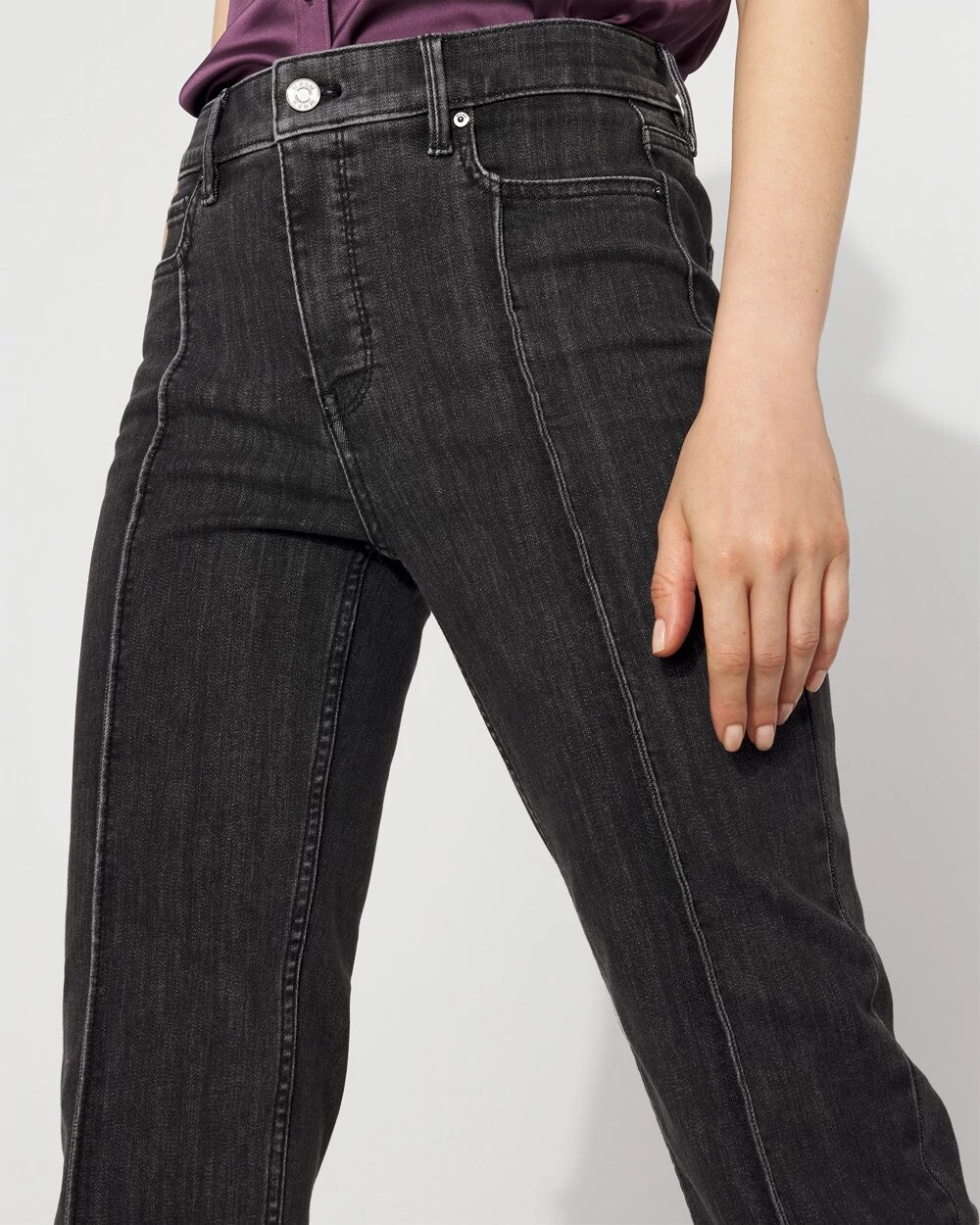 WHBM_DBL20Pintuck20Slim_570396960_GRY007051_OF_ALT202.jpeg