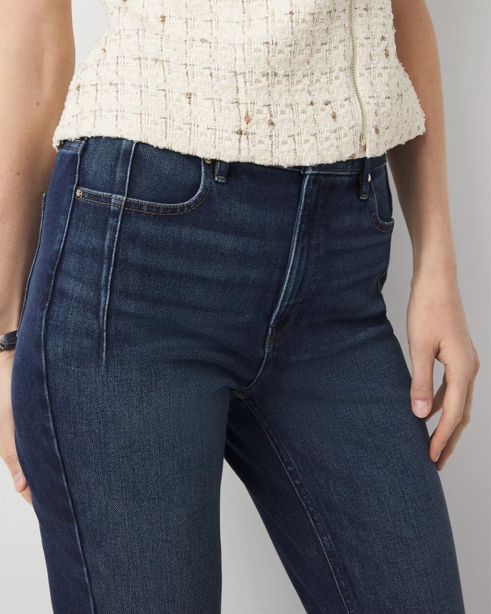 WHBM_Darted20Elongated20Slim_570404978_BLU003302_OF_ALT202.jpeg