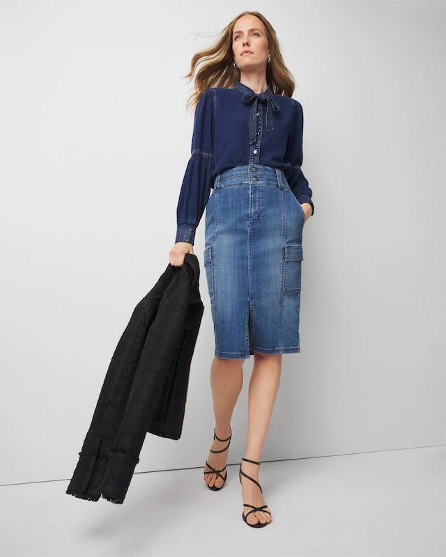 WHBM_Denim20Cargo20Skirt_570380827_BLU006247_OF_ALT203.jpeg