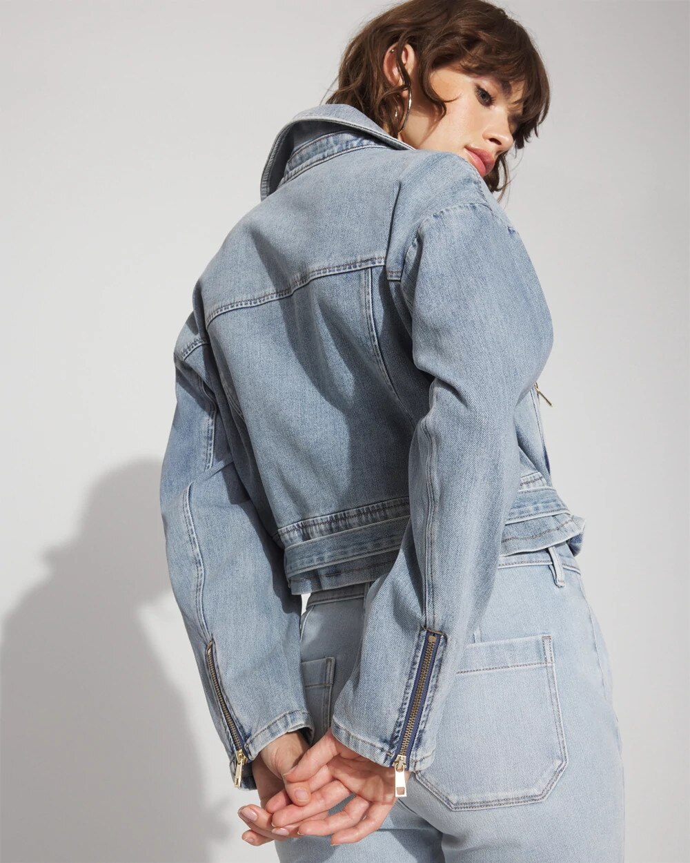 WHBM_Denim20Moto20Jacket_570388182_BLU006779_OF_ALT202.jpeg