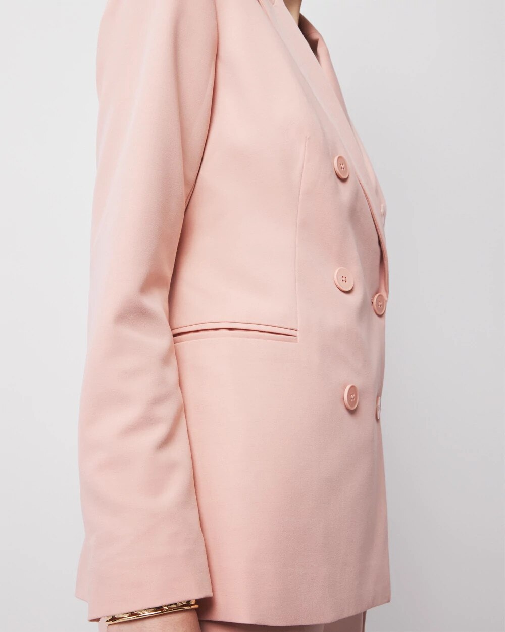 WHBM_Double20Breasted20Blazer_570383651_PNK006563_OF_ALT202.jpeg