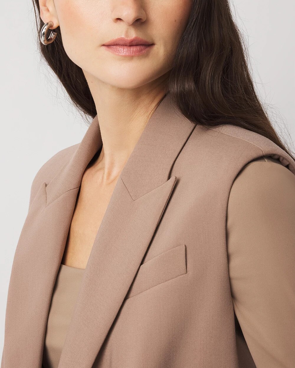 WHBM_Double20Breasted20Vest_570396496_BRN006837_OF_ALT201.jpeg