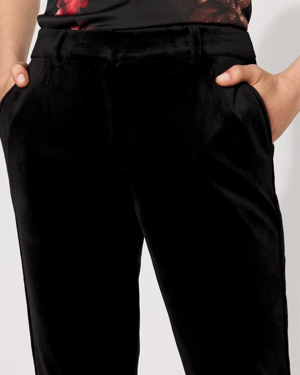 WHBM_Elle20Slim20Ankle20Velvet_570399571_BLK000001_OF_ALT202-1.jpeg