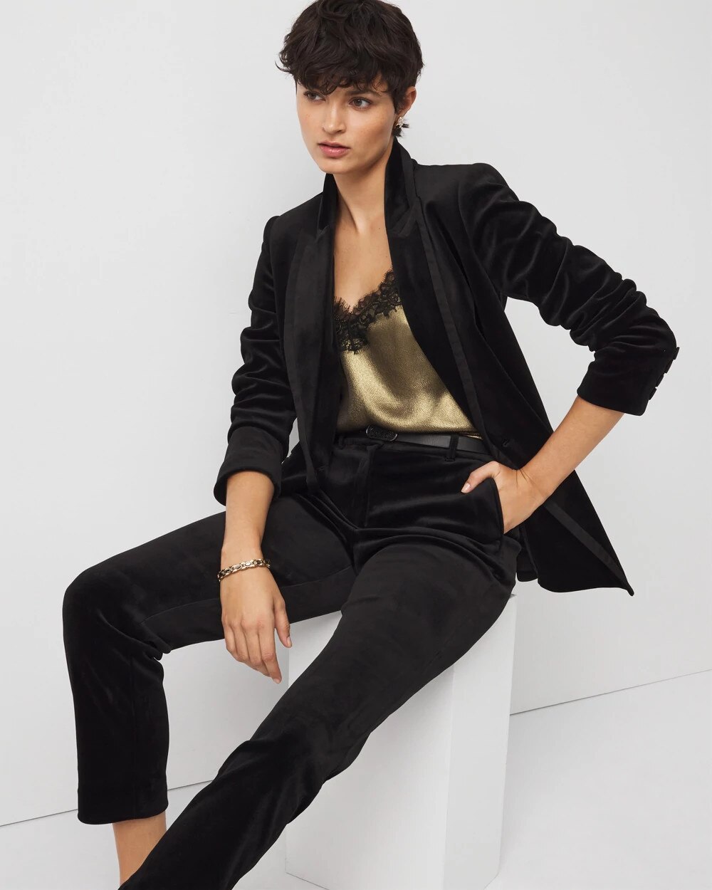 WHBM_Elle20Slim20Ankle20Velvet_570399571_BLK000001_OF_ALT206-1.jpeg