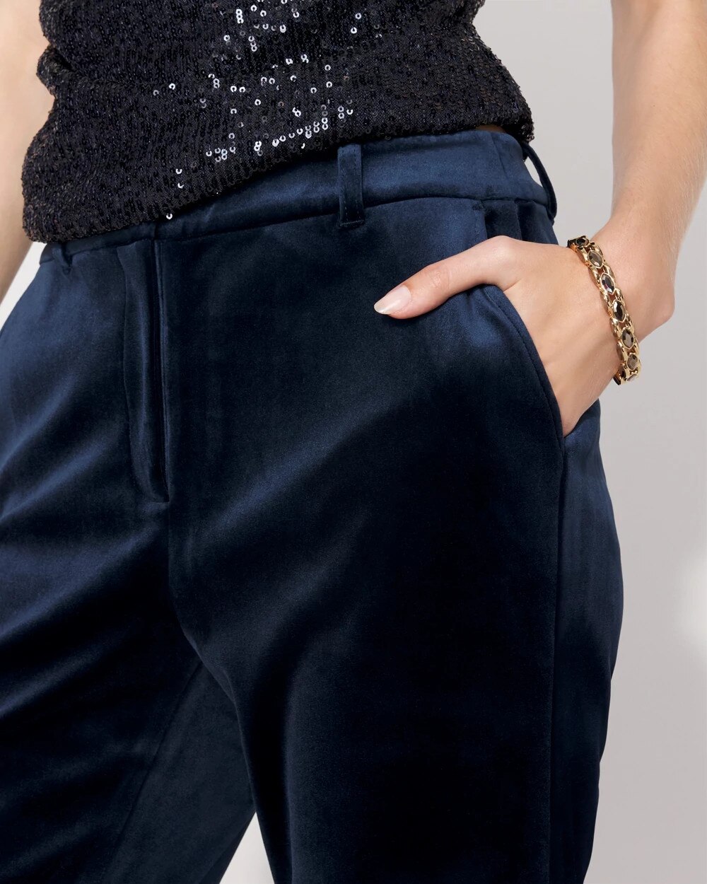 WHBM_Elle20Slim20Ankle20Velvet_570399574_BLU002099_OF_ALT202-1.jpeg