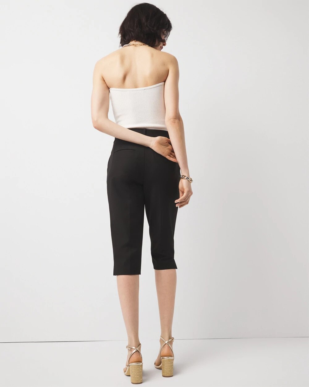 WHBM_Elle20Slim20Capri20CS_570390196_BLK000001_OF_ALT201.jpeg