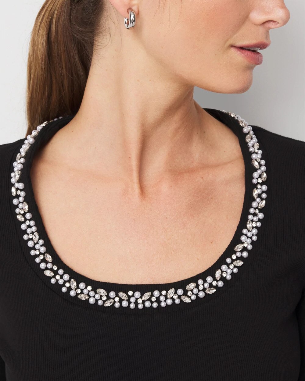 WHBM_Embellish20Scoop20Nk20Rib20LS_570402897_BLK000001_OF_ALT202.jpeg