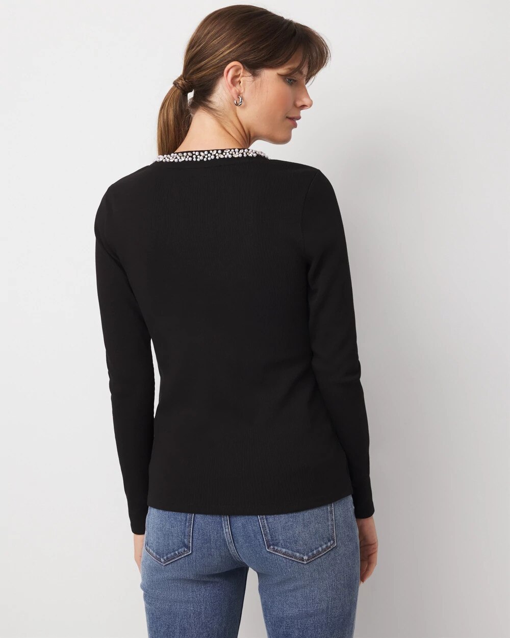 WHBM_Embellish20Scoop20Nk20Rib20LS_570402897_BLK000001_OF_ALT203.jpeg