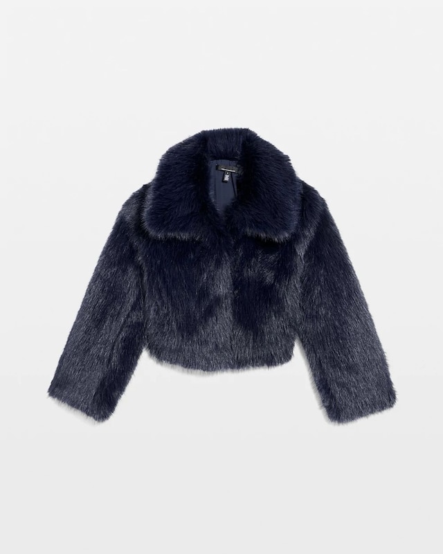 WHBM_Faux20Fur20Coat_570399689_BLU001358_PU_ALT204.jpeg