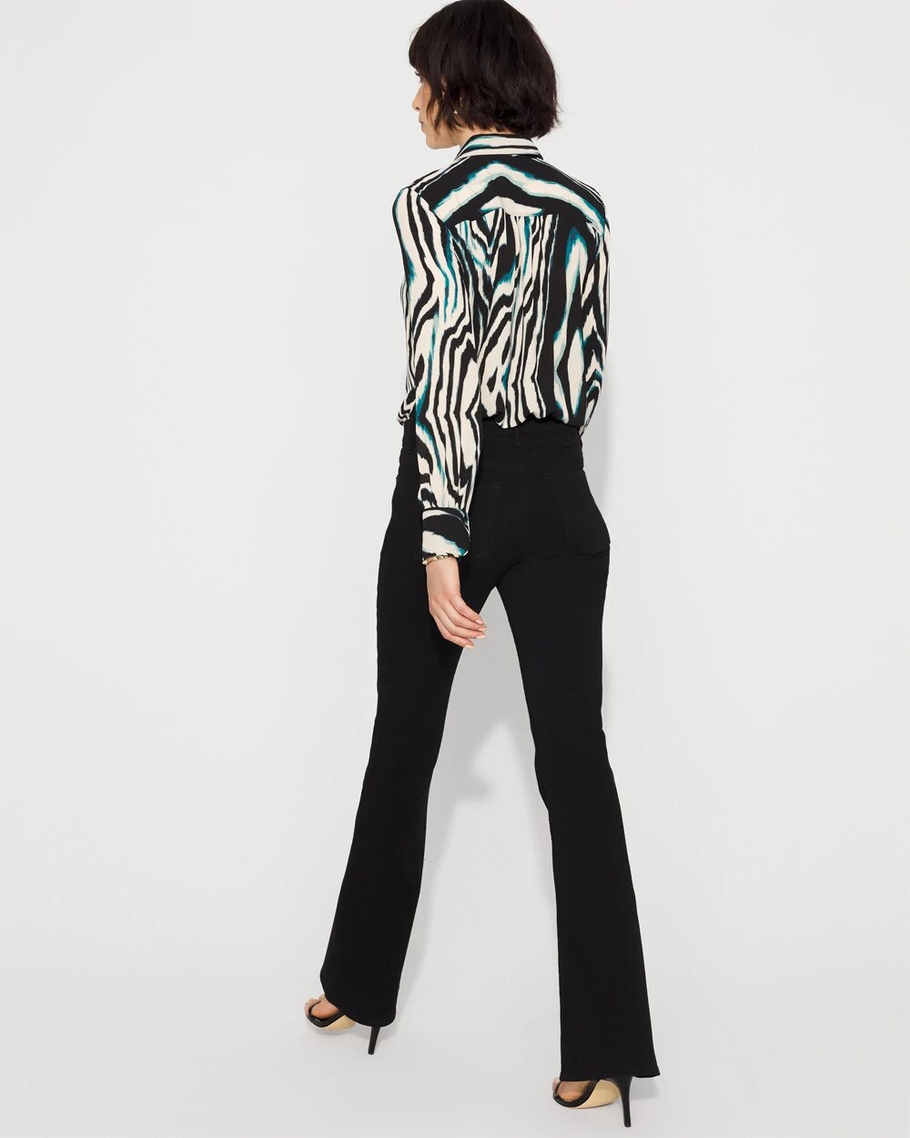 WHBM_Flare20520Pocket_570396958_BLK004767_OF_ALT201.jpeg