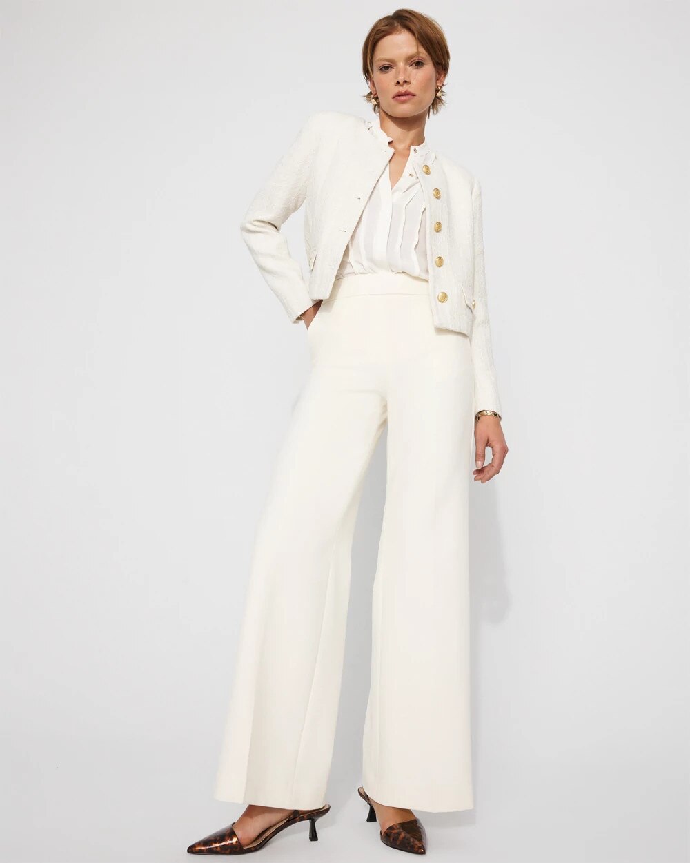 WHBM_Flat20Front20Wide20Leg_570396442_WHT006744_OF_ALT203.jpeg