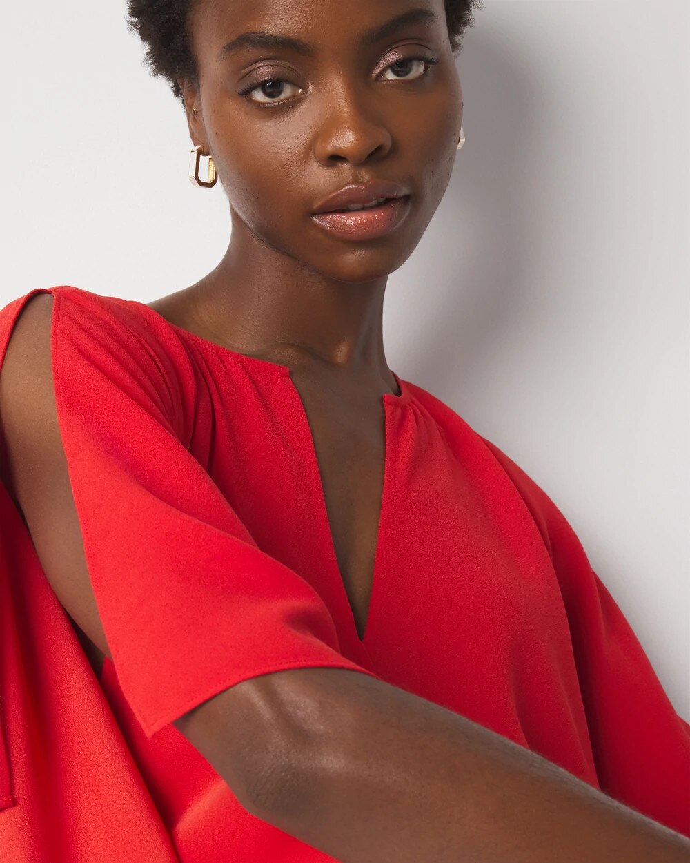 WHBM_Flutter20Slv20Gown_570389629_RED006728_OF_ALT202.jpeg
