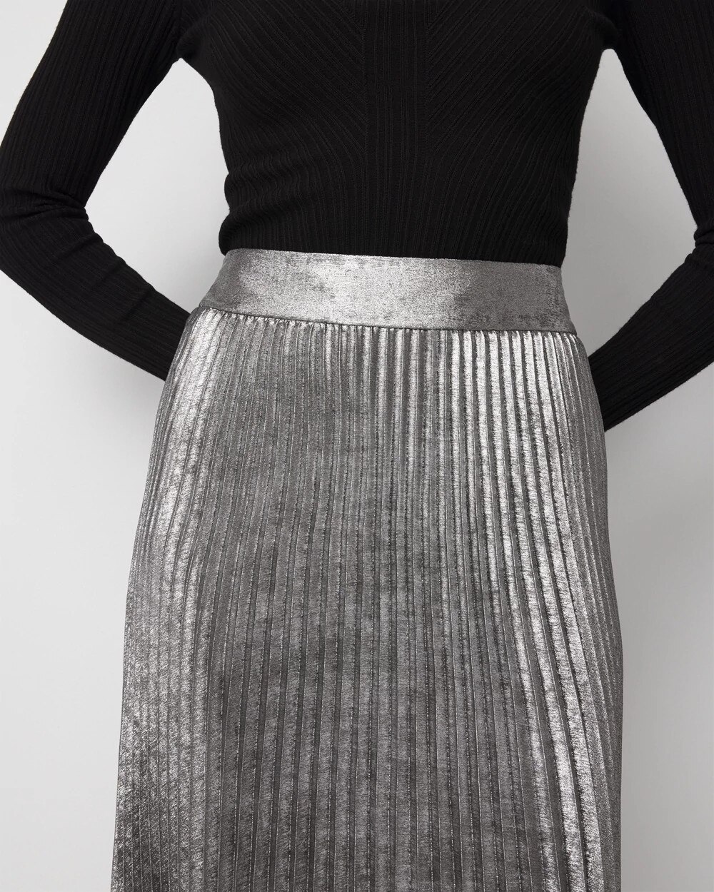 WHBM_Foil20Pleated20Midi_570399900_MTL006422_OF_ALT202.jpeg
