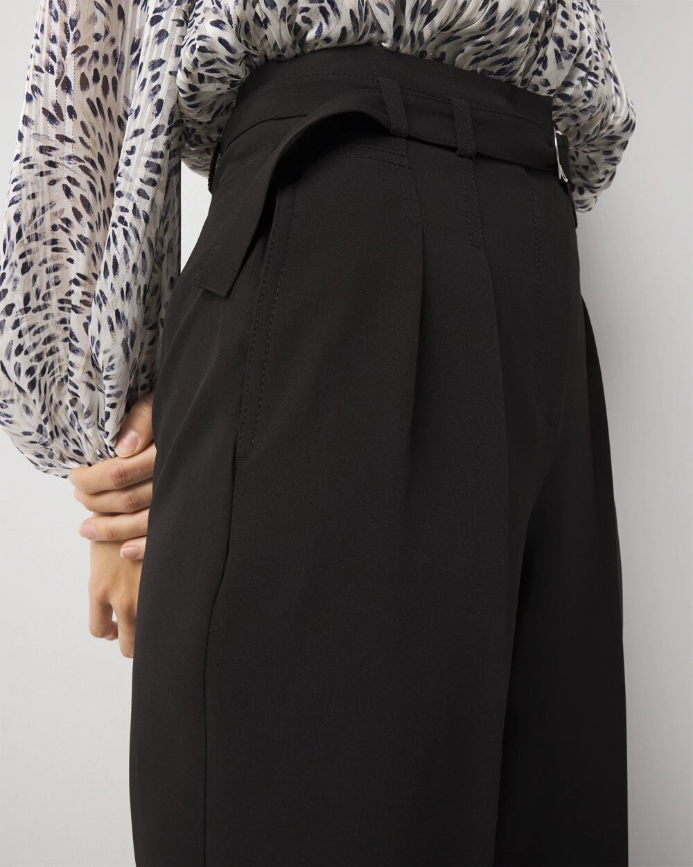WHBM_HR20Belted20Tapered_570383069_BLK000001_OF_ALT202-1.jpeg