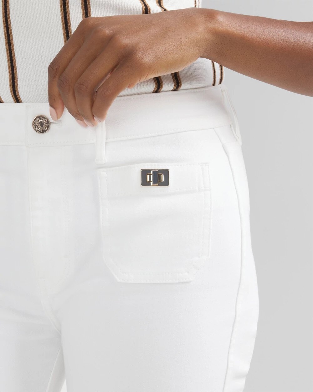 WHBM_HR20Turnlock20Skinny20Flare_570367945_WHT000100_OF_ALT202.jpeg