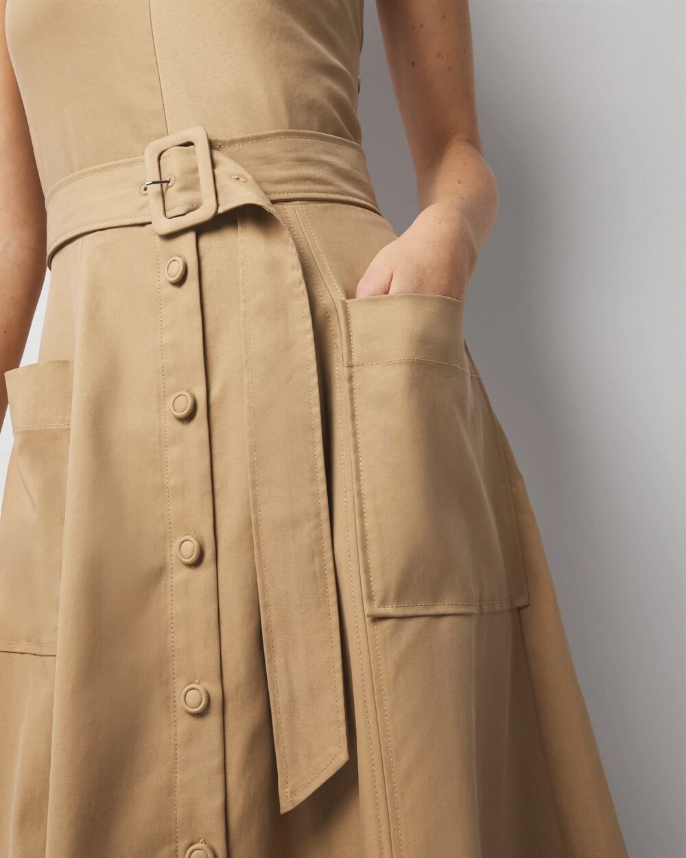 WHBM_Halter20Trench20Midi_570382944_NEU006517_OF_ALT202.jpeg