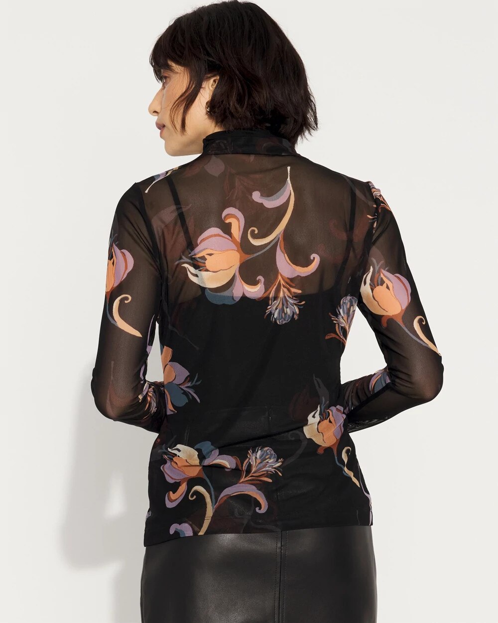 WHBM_LS20Mesh20Tnk_570402394_BLK007096_OF_ALT203.jpeg
