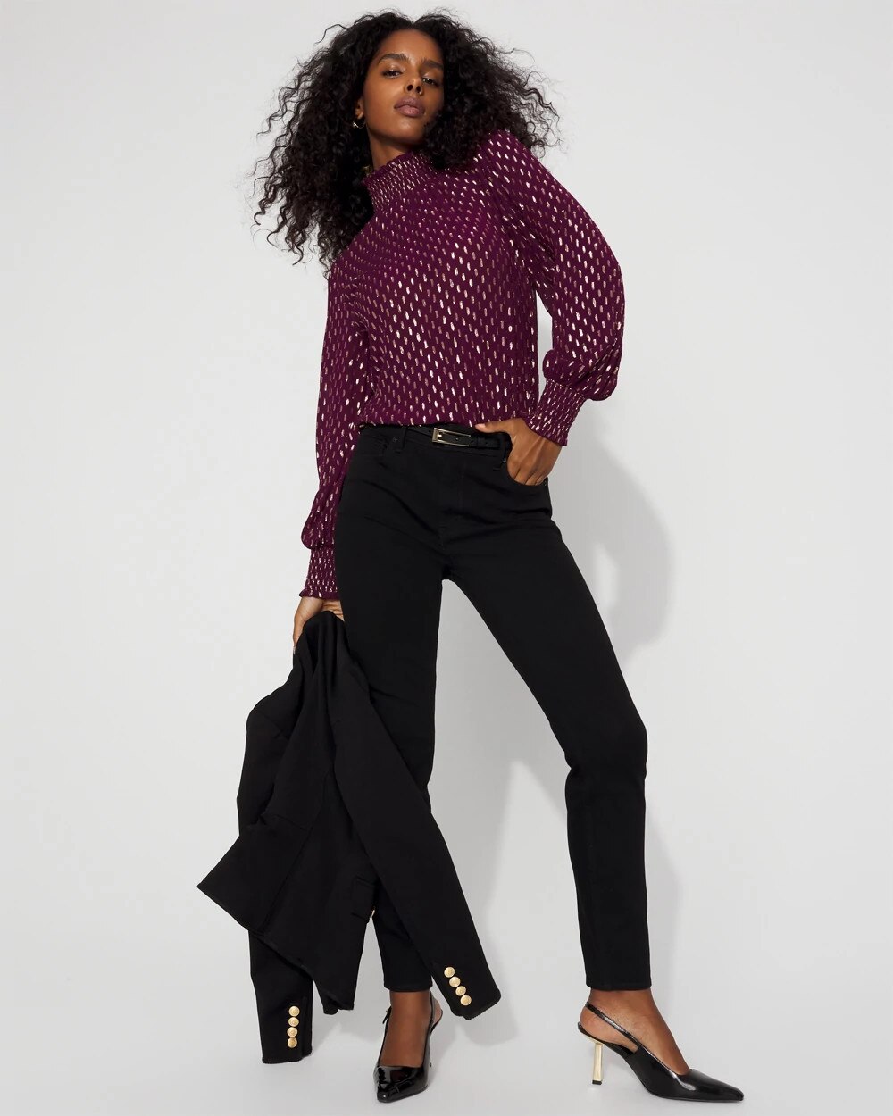 WHBM_LS20Mk20Nk20Clip20Blouse_570399093_PRP002213_OF_ALT201.jpeg