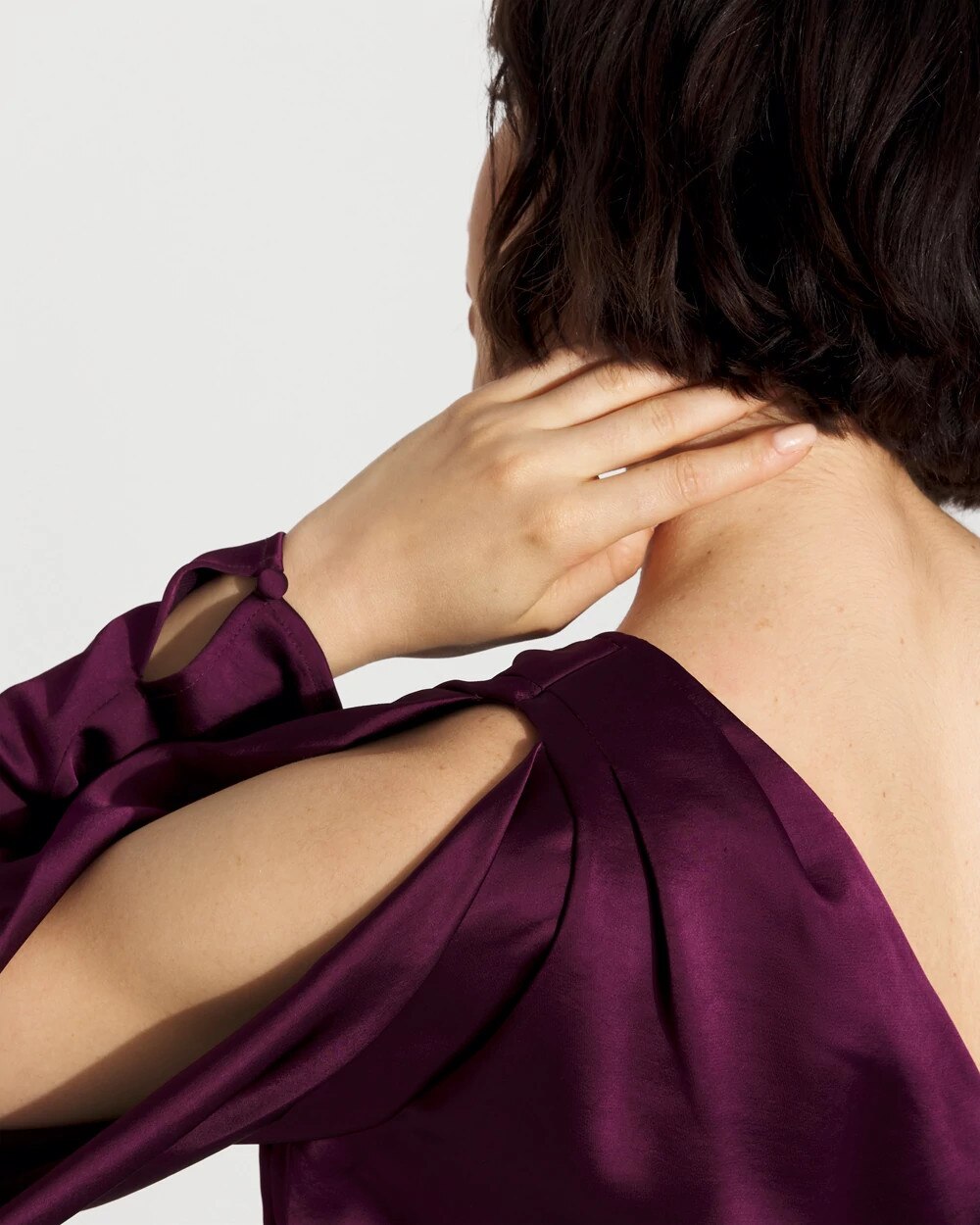 WHBM_LS20One20Shoulder20Blouse_570398948_PRP002213_OF_ALT202.jpeg