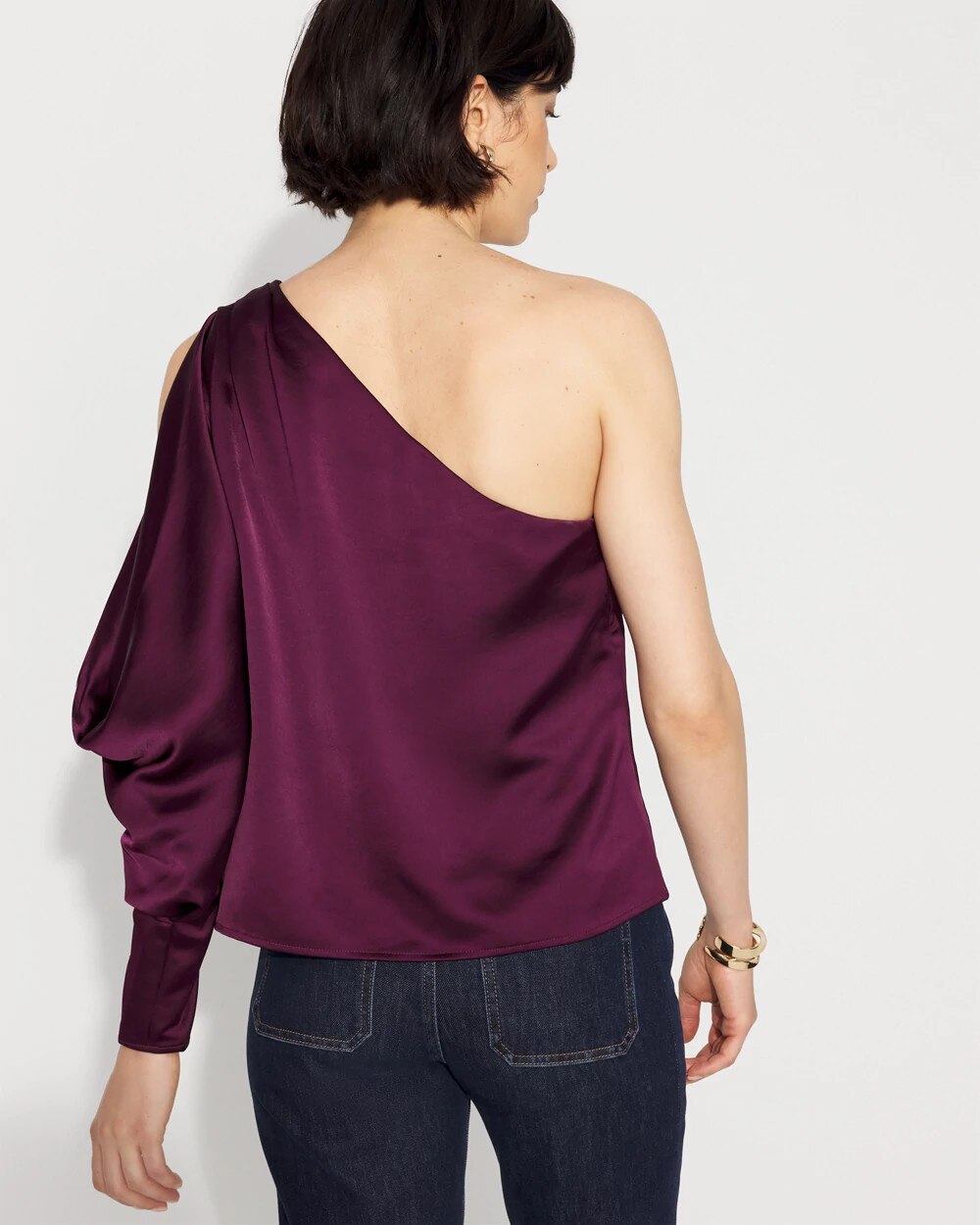 WHBM_LS20One20Shoulder20Blouse_570398948_PRP002213_OF_ALT203.jpeg