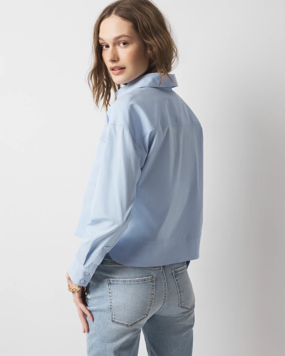 WHBM_LS20Pocket20Poplin20Shirt_570385730_BLU004457_OF_ALT203-2.jpeg