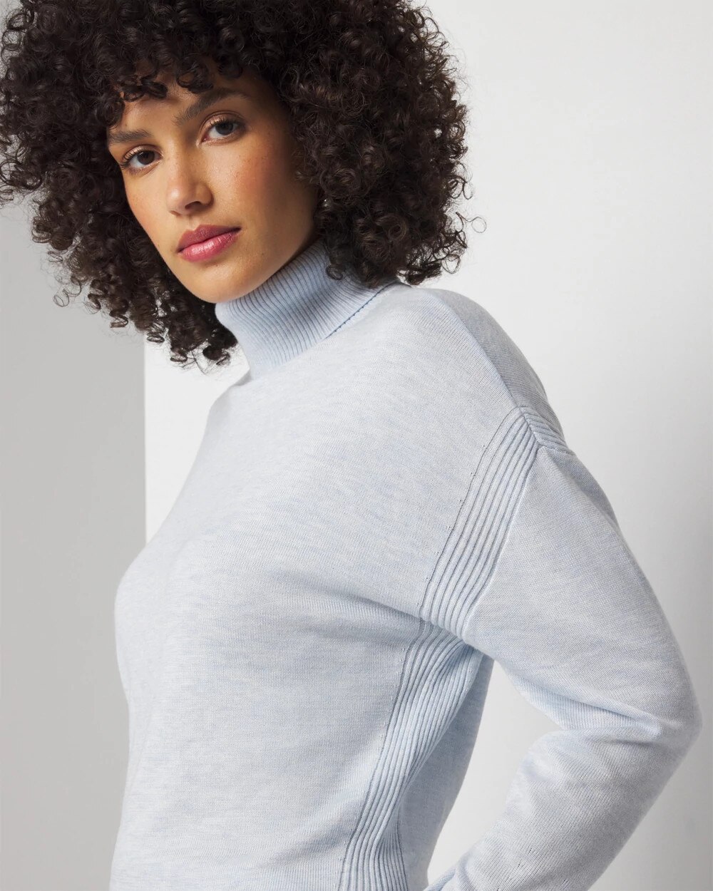 WHBM_LS20Relaxed20Tnk_570375055_BLU003304_OF_ALT202.jpeg