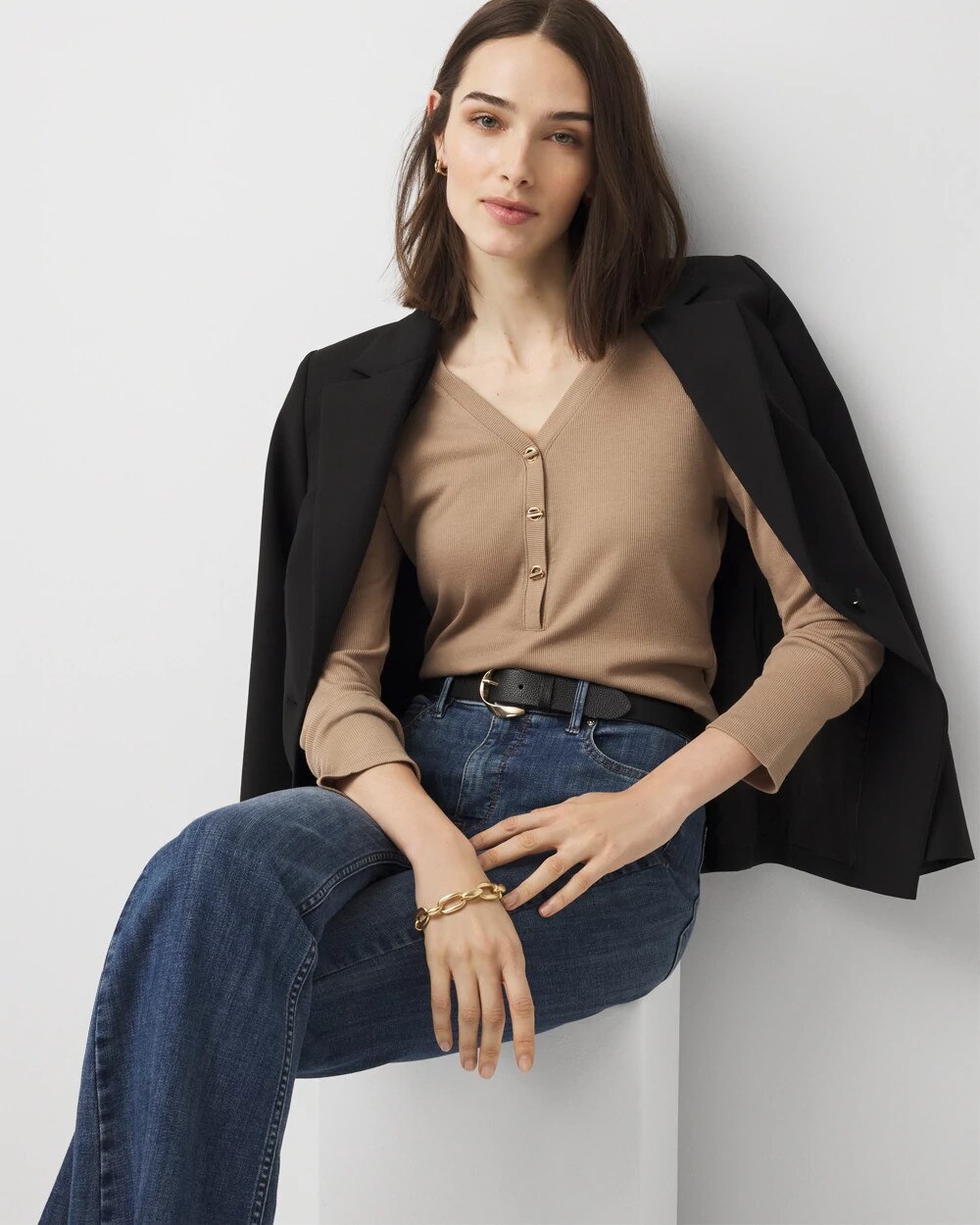 WHBM_LS20Rib20Lock20Henley20Tee_570403156_TAN000270_OF_ALT201.jpeg