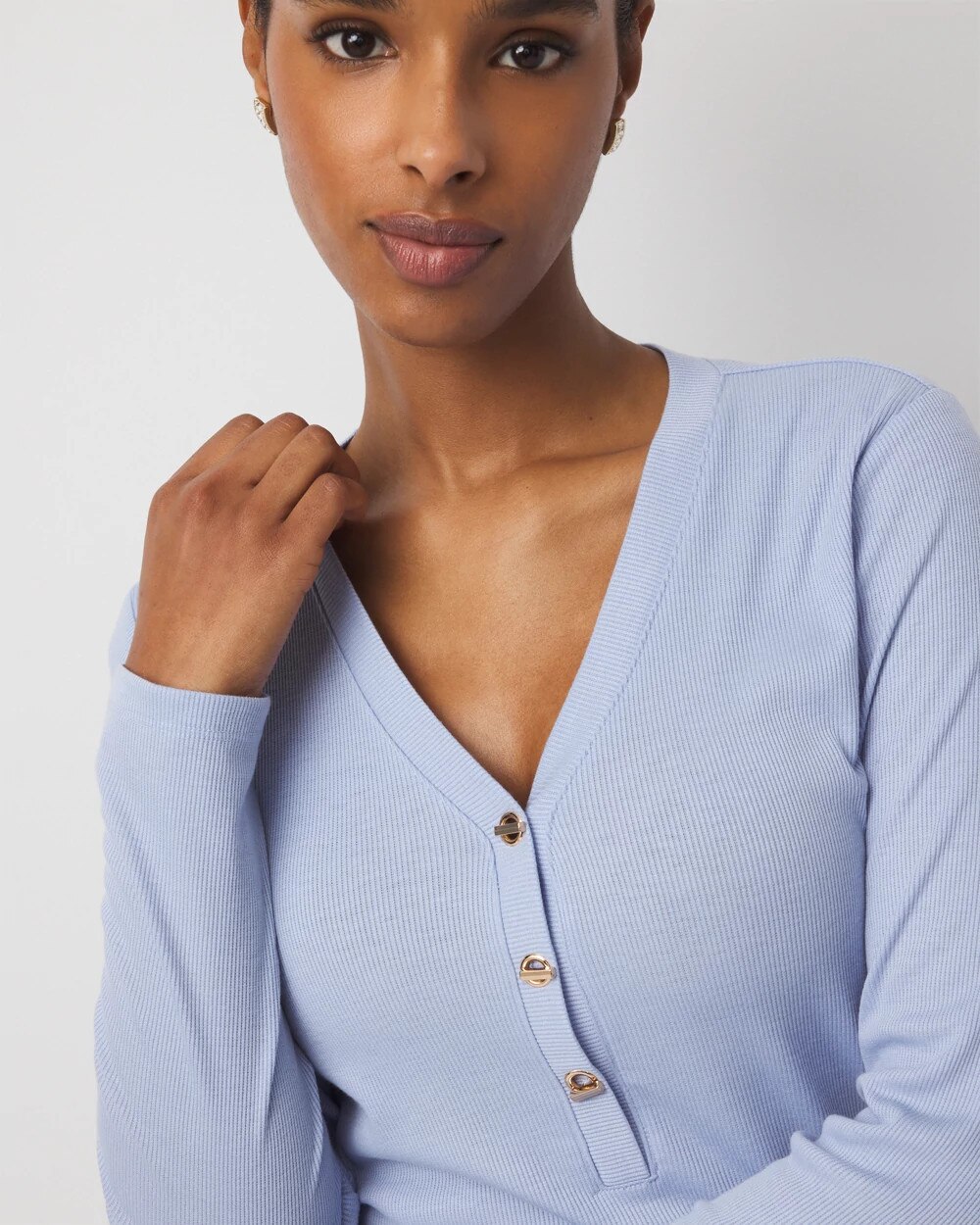 WHBM_LS20Rib20Lock20Henley20Tee_570403157_BLU007188_OF_ALT202.jpeg