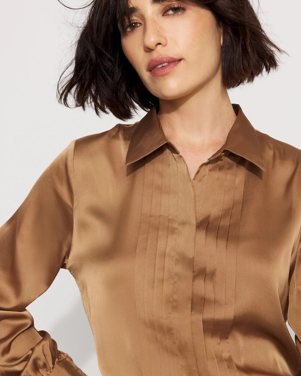 WHBM_LS20Satin20Pleat20Placket_570399555_NEU007035_OF_ALT202-1.jpeg