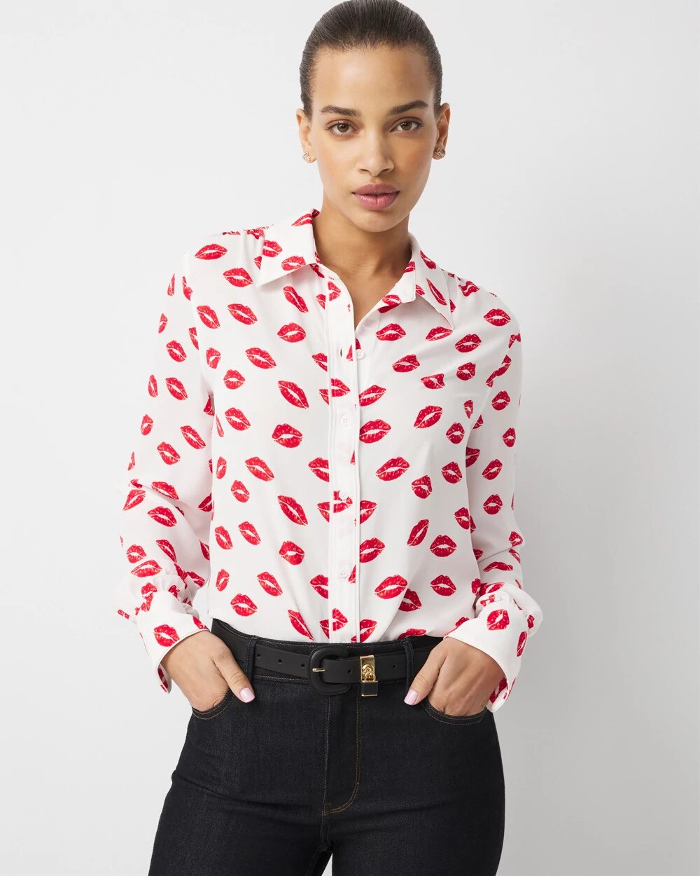 WHBM_LS20Soft20Shirt20W20Piping_570403228_IVO007334_OF_MAIN-1.jpeg